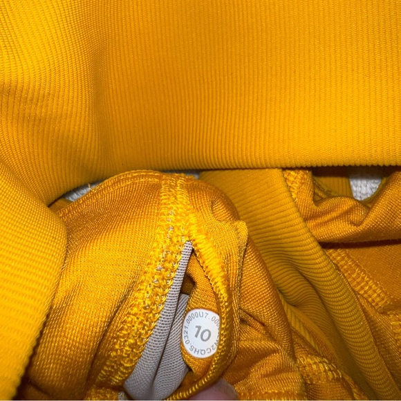 LULULEMON BRA AND SHORT SET clementine color size 8 short size 10 bra - Picture 6 of 6